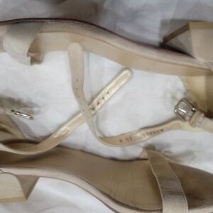 Stuart Weitzman Cream Sandals